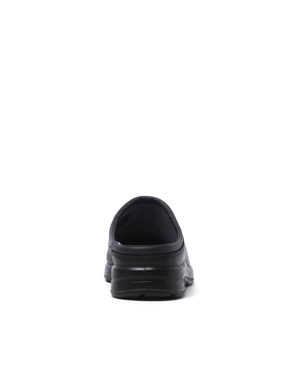 X Blundstone all terrain clogs