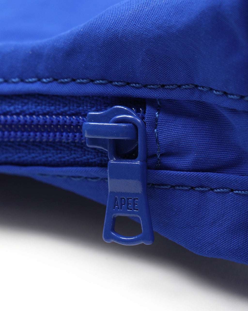 Printed shoulder bag