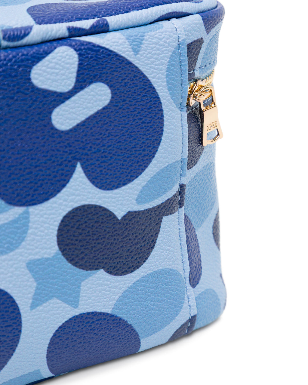 Camo pouch