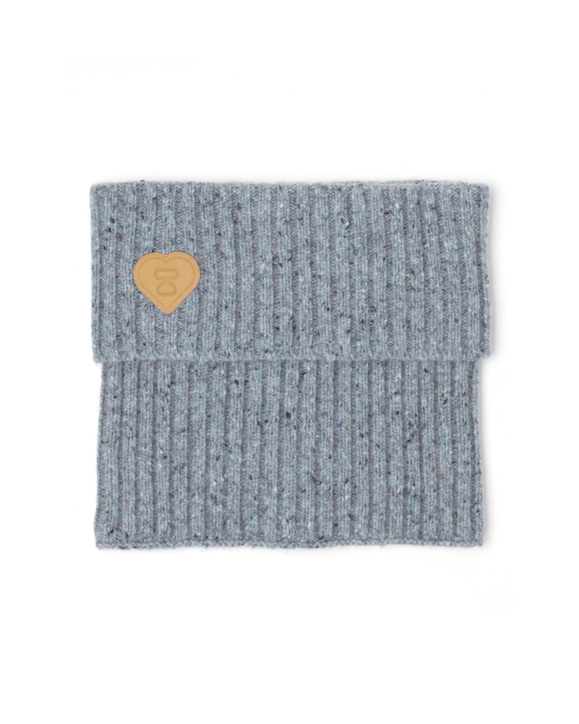 Knitted neck warmer
