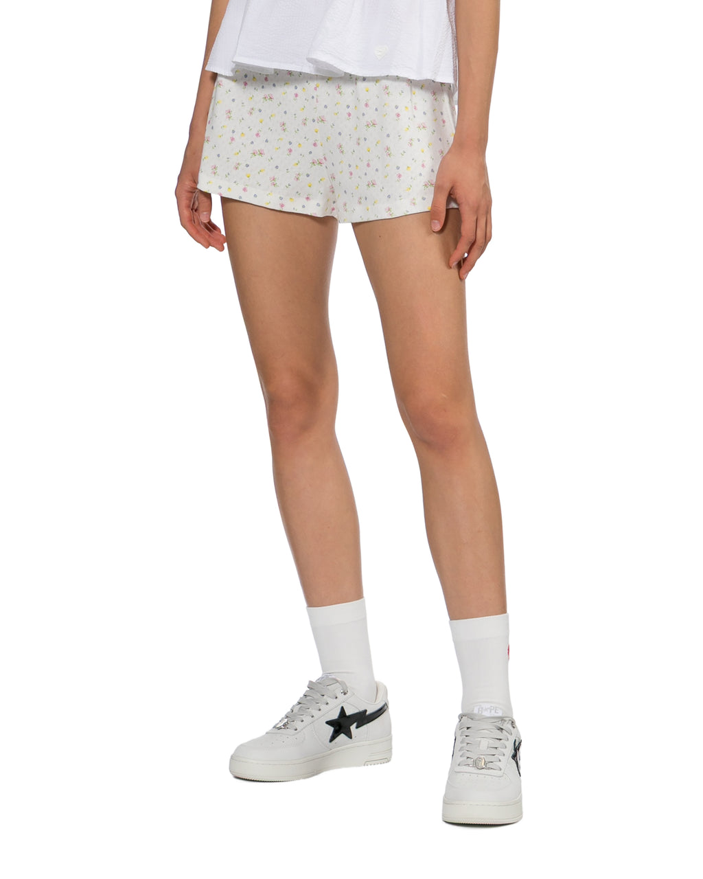 Heart badge floral print shorts