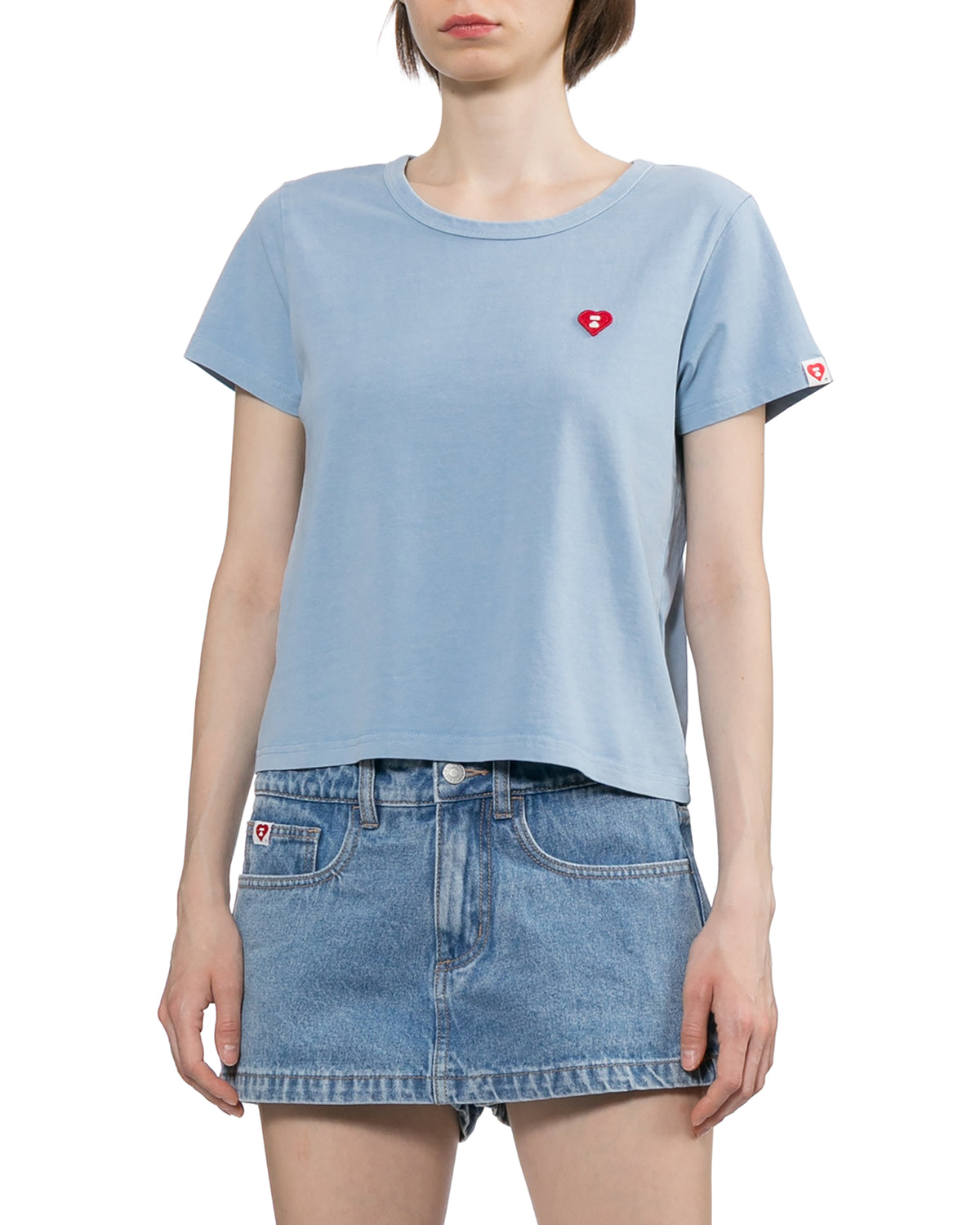 Logo embroidered tee