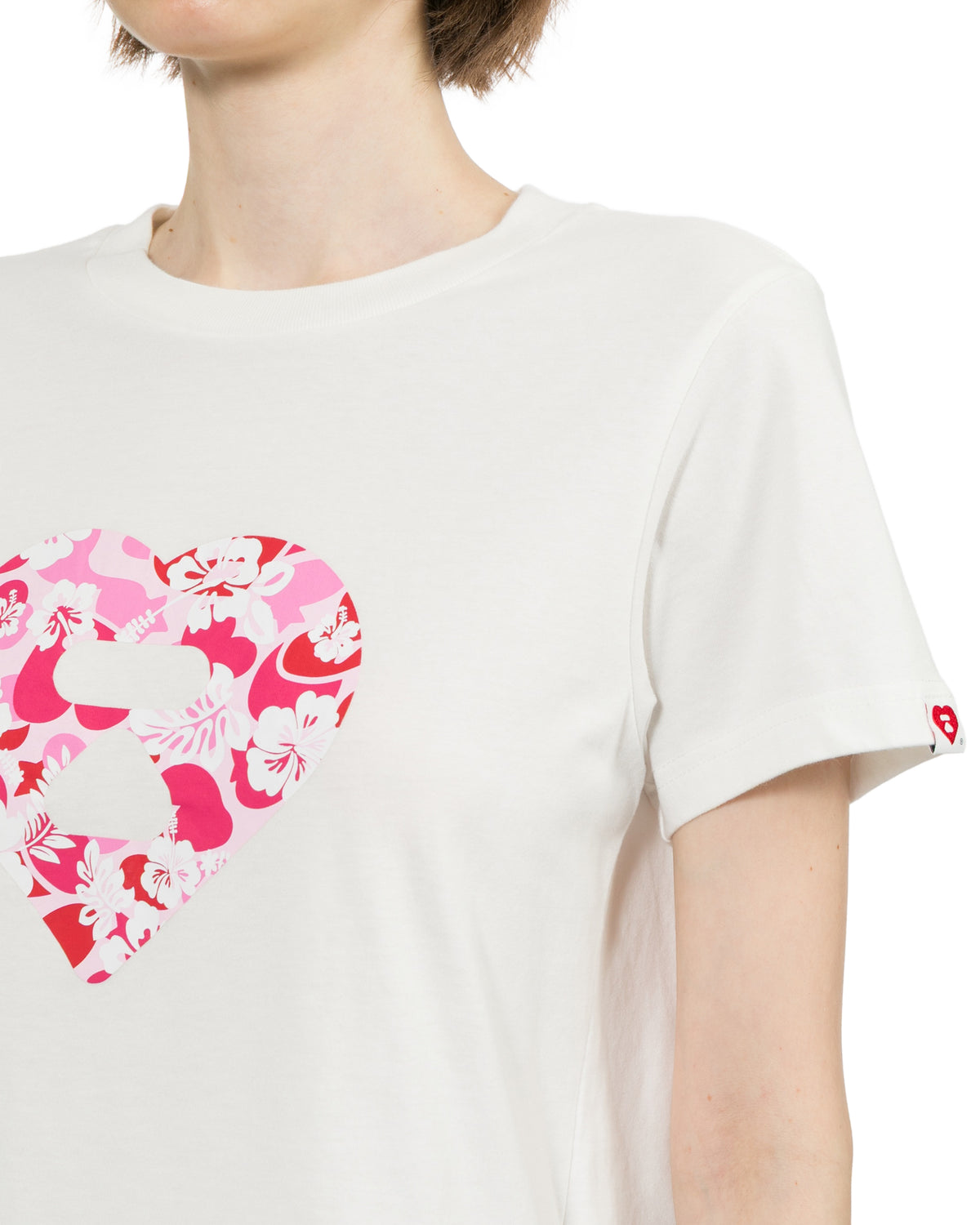 Heart moonface tee