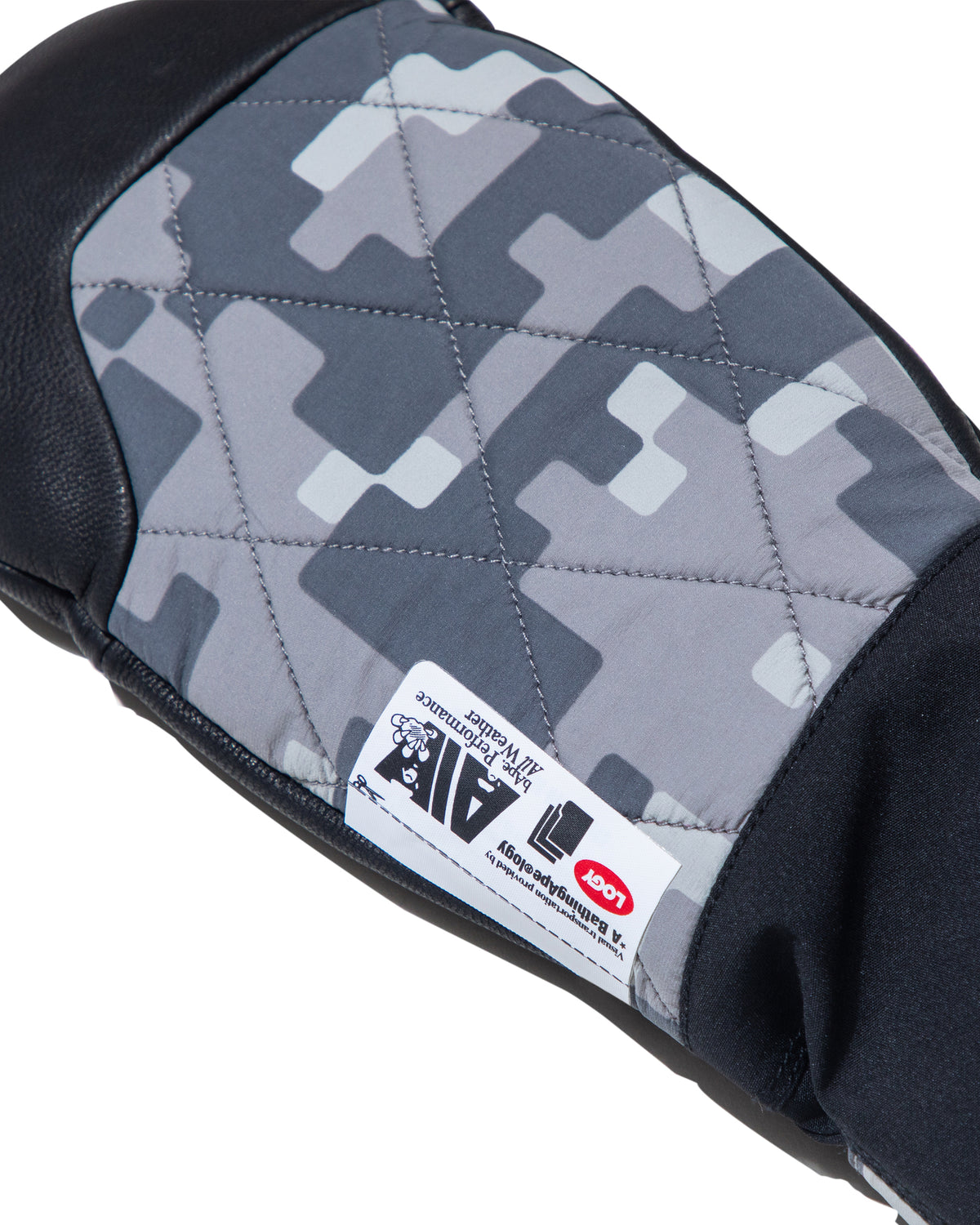 BAPE By Kazuki Kuraishi Pixelate Camo Polrfleece Gloves