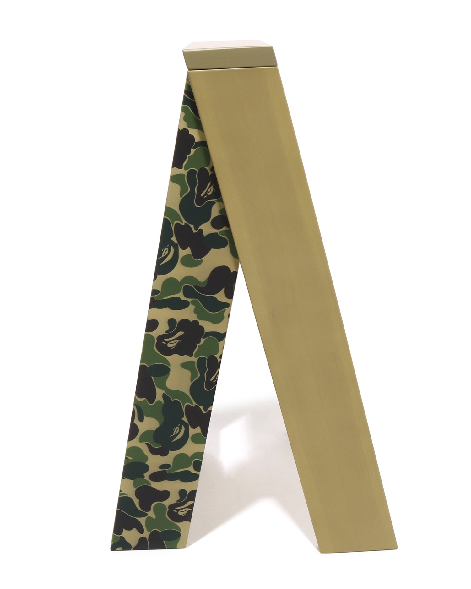 X Ishinomaki Laboratory ABC Camo Aa Stool