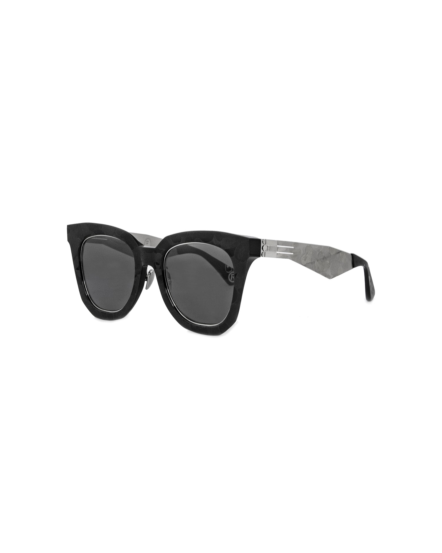 X ic! berlin Camo sunglasses