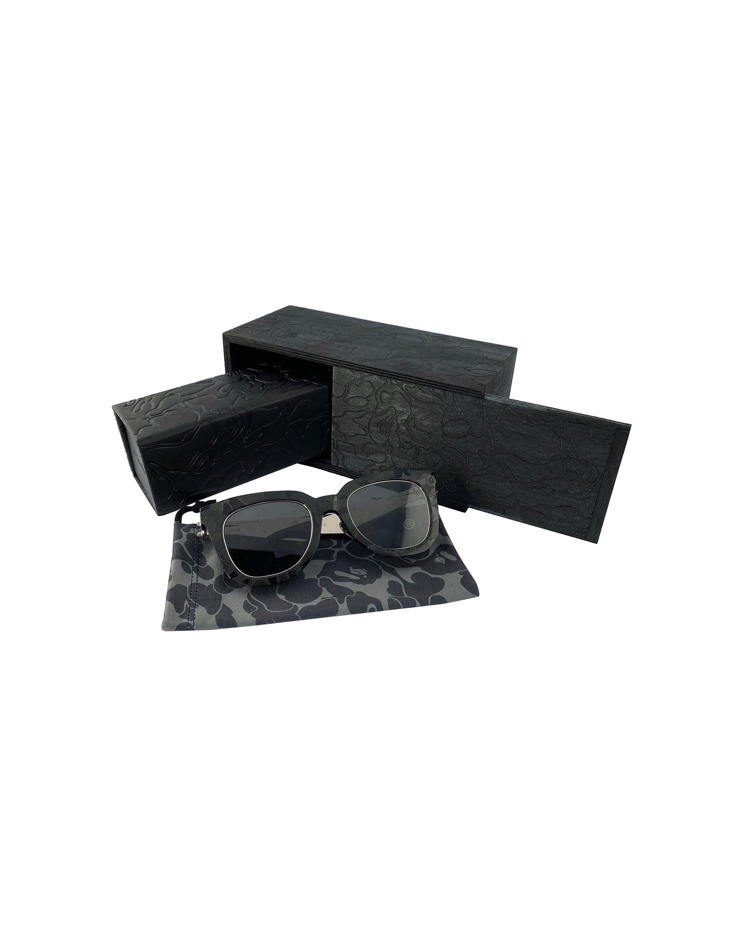 X ic! berlin Camo sunglasses