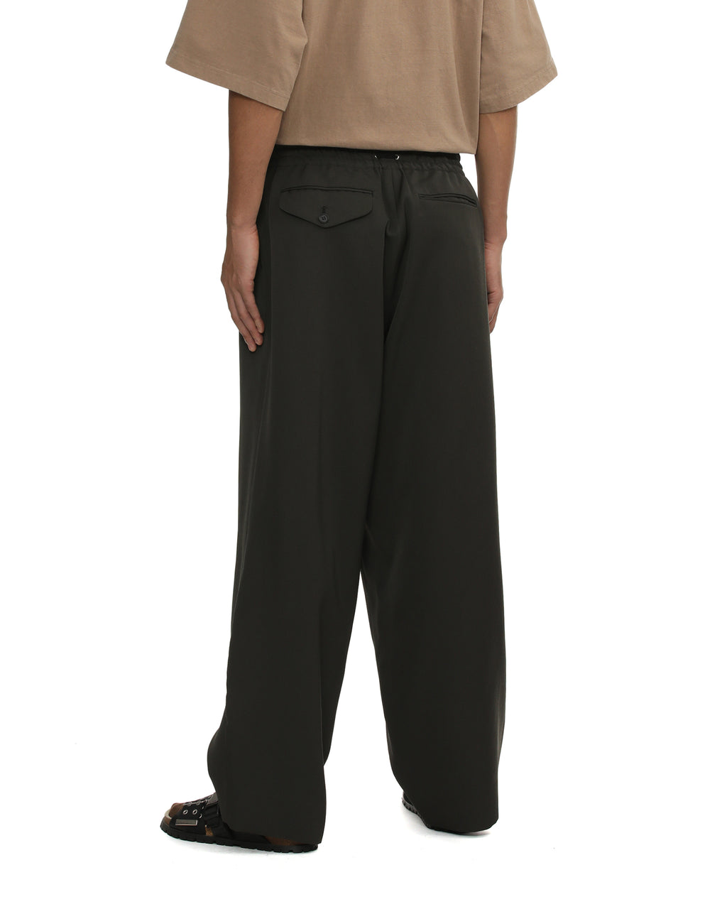 Relaxed pants
