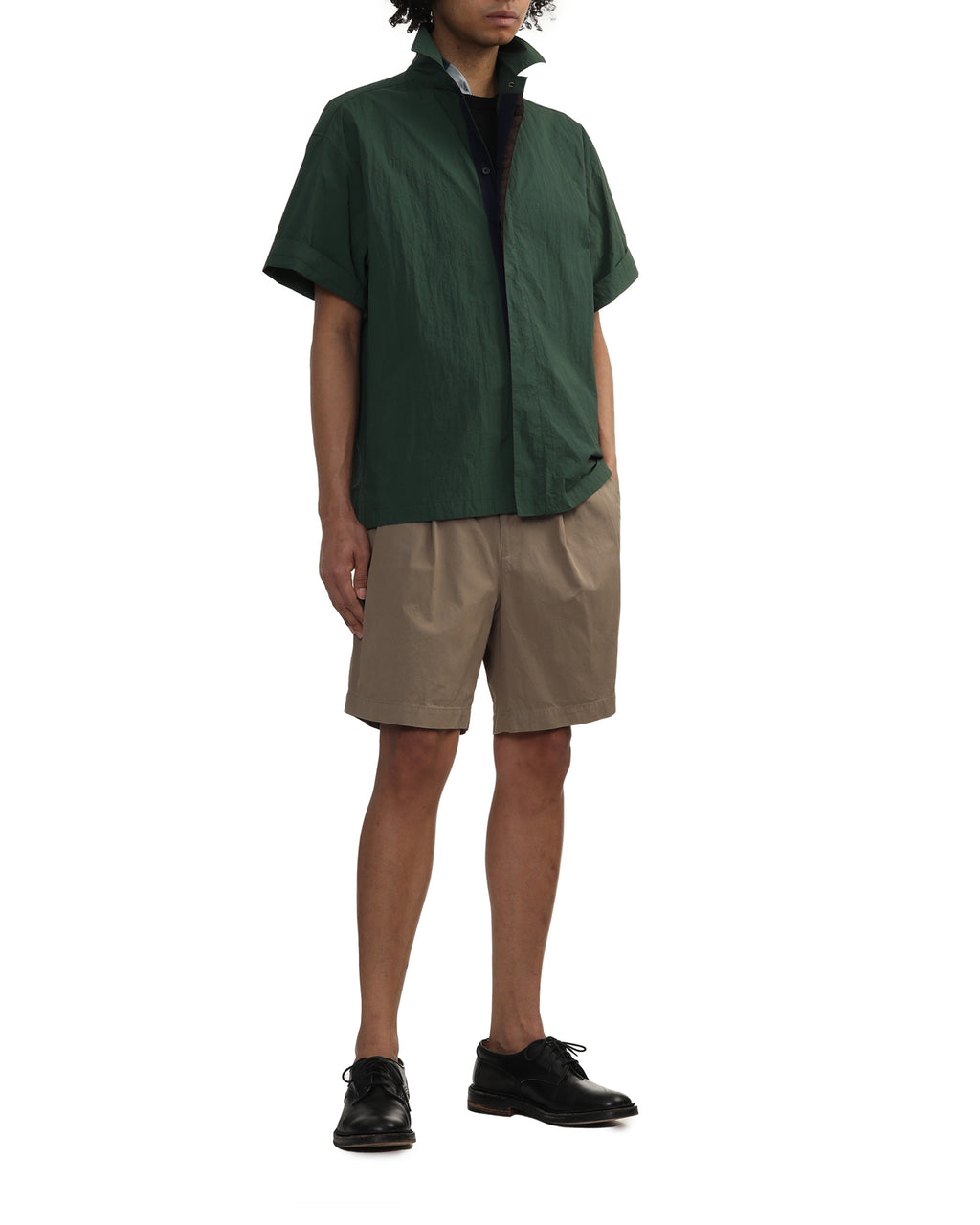 Pleated utility shorts
