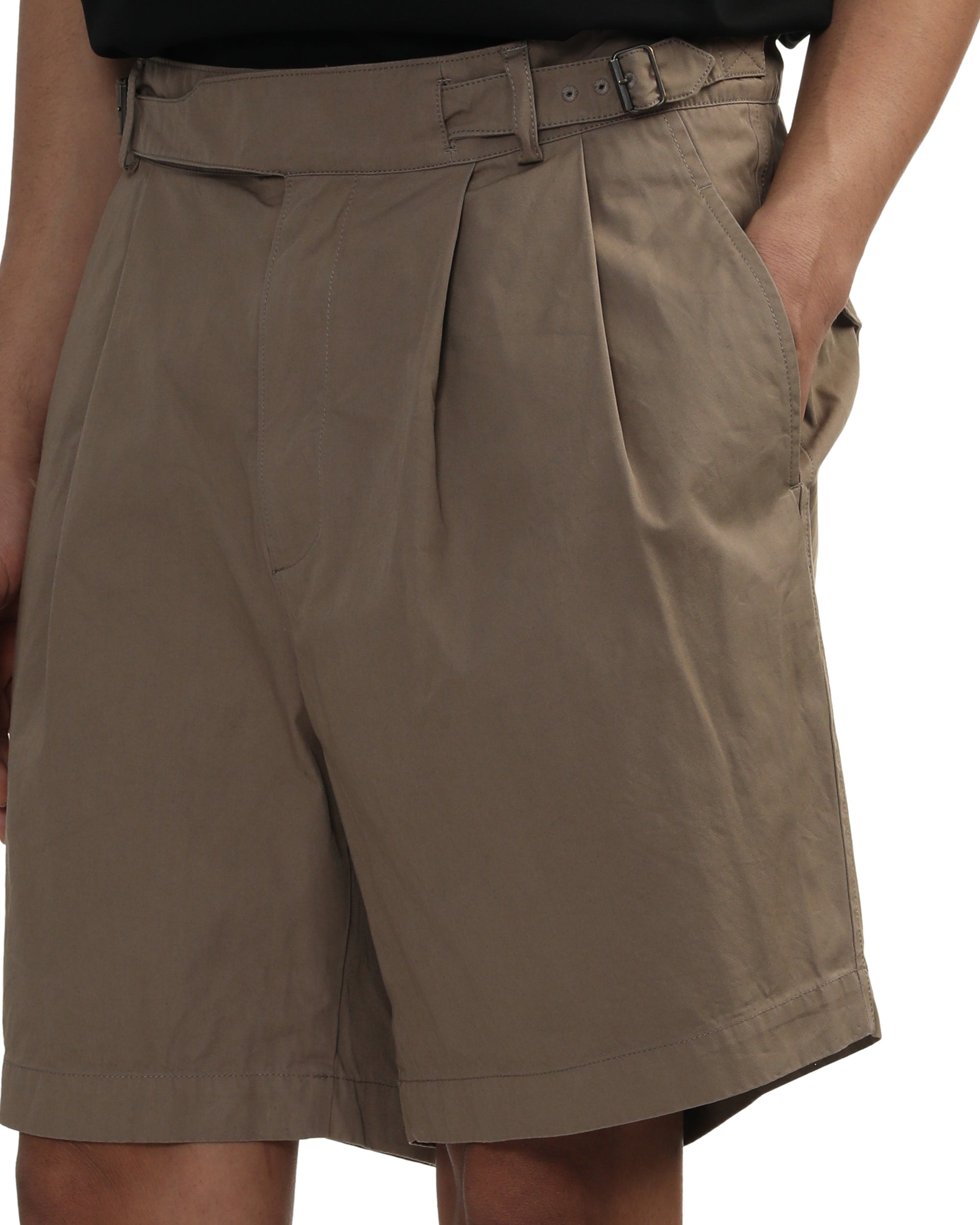 Pleated utility shorts