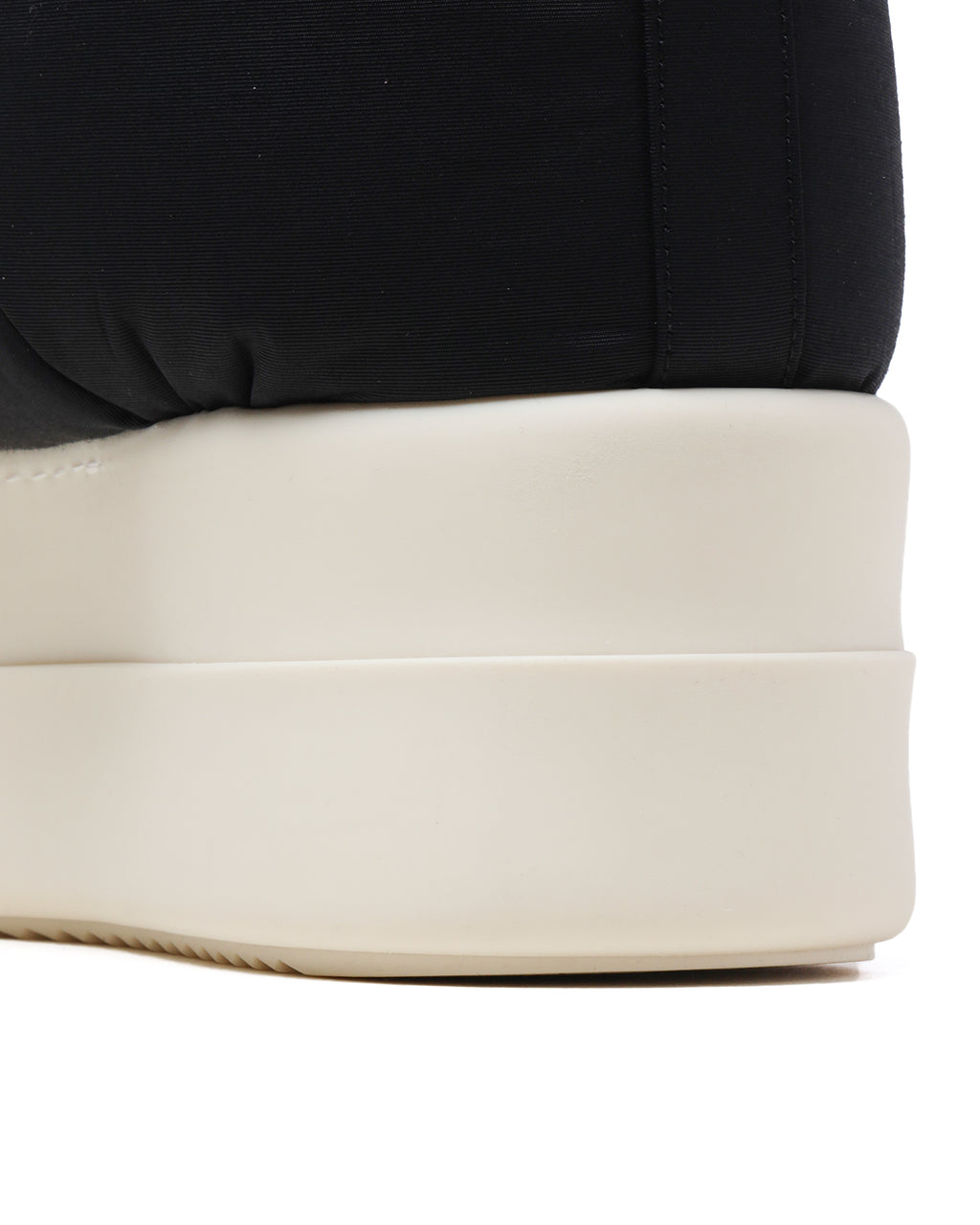 Mega Bumper Low Lunar boots