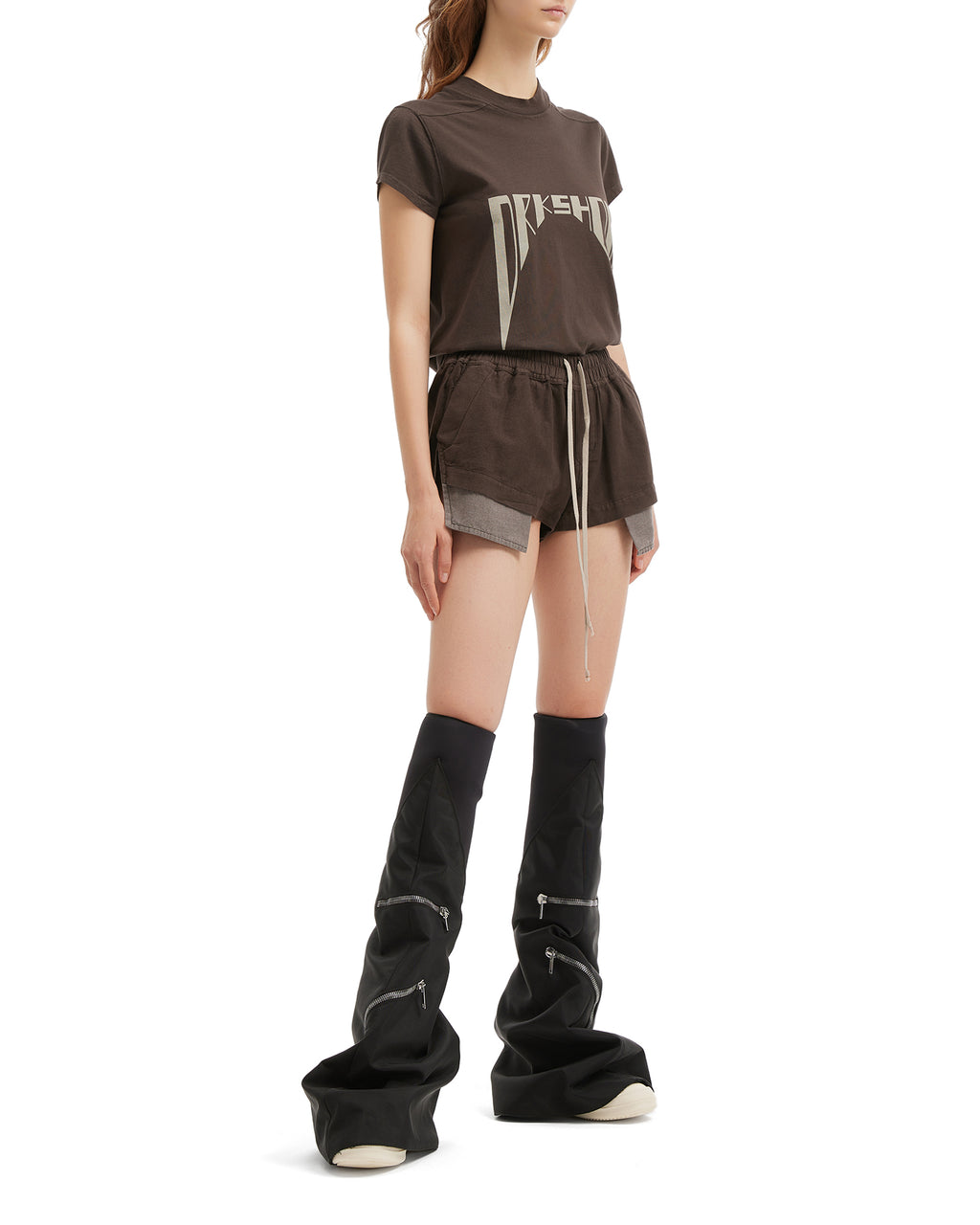 Zipper-detail boots