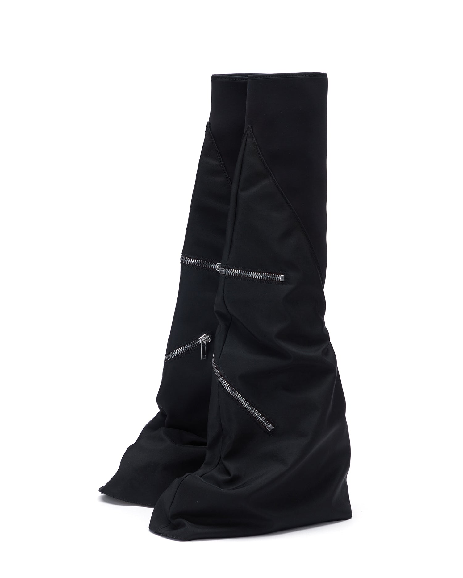 Zipper-detail boots