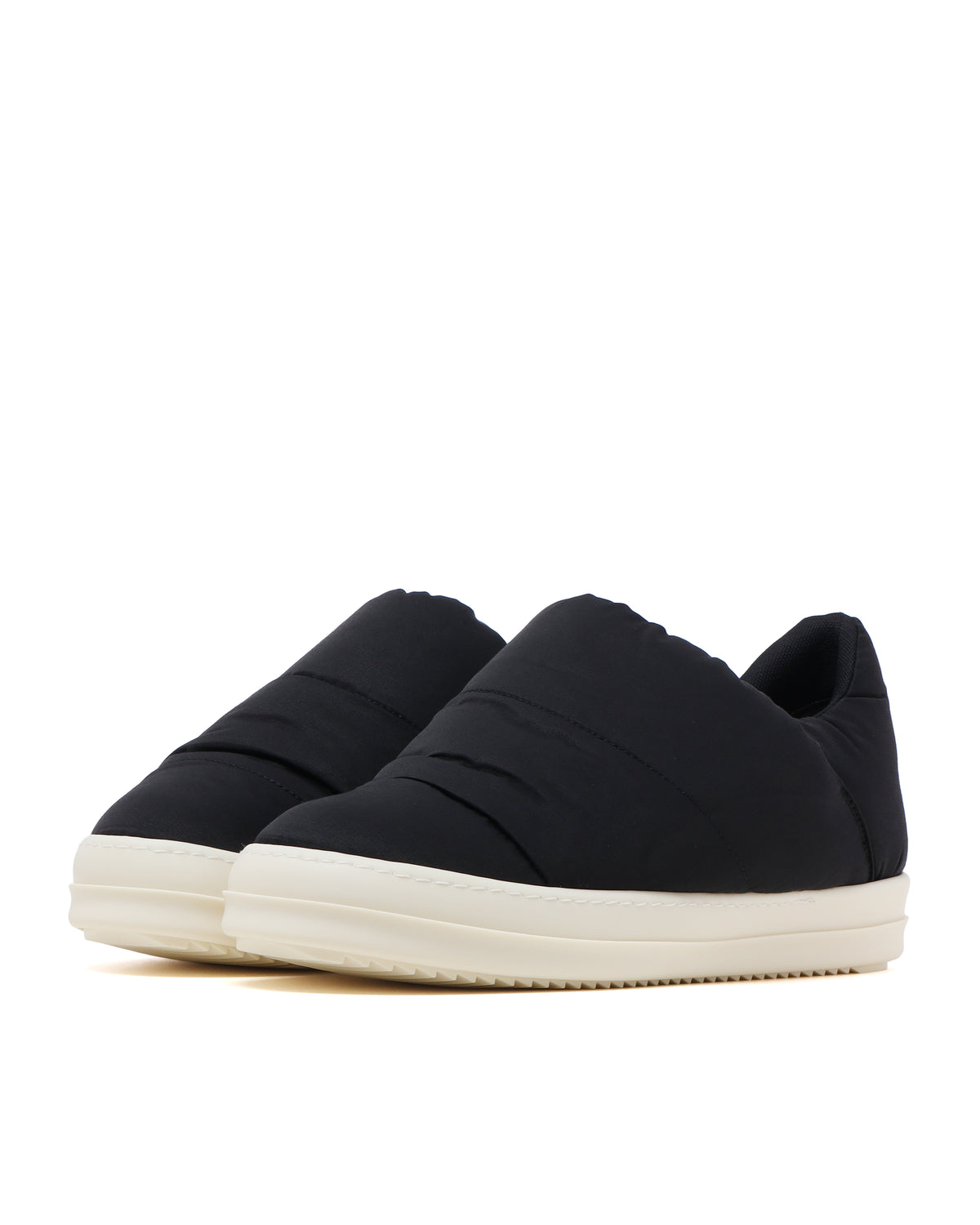 Puffer slip-on shoes