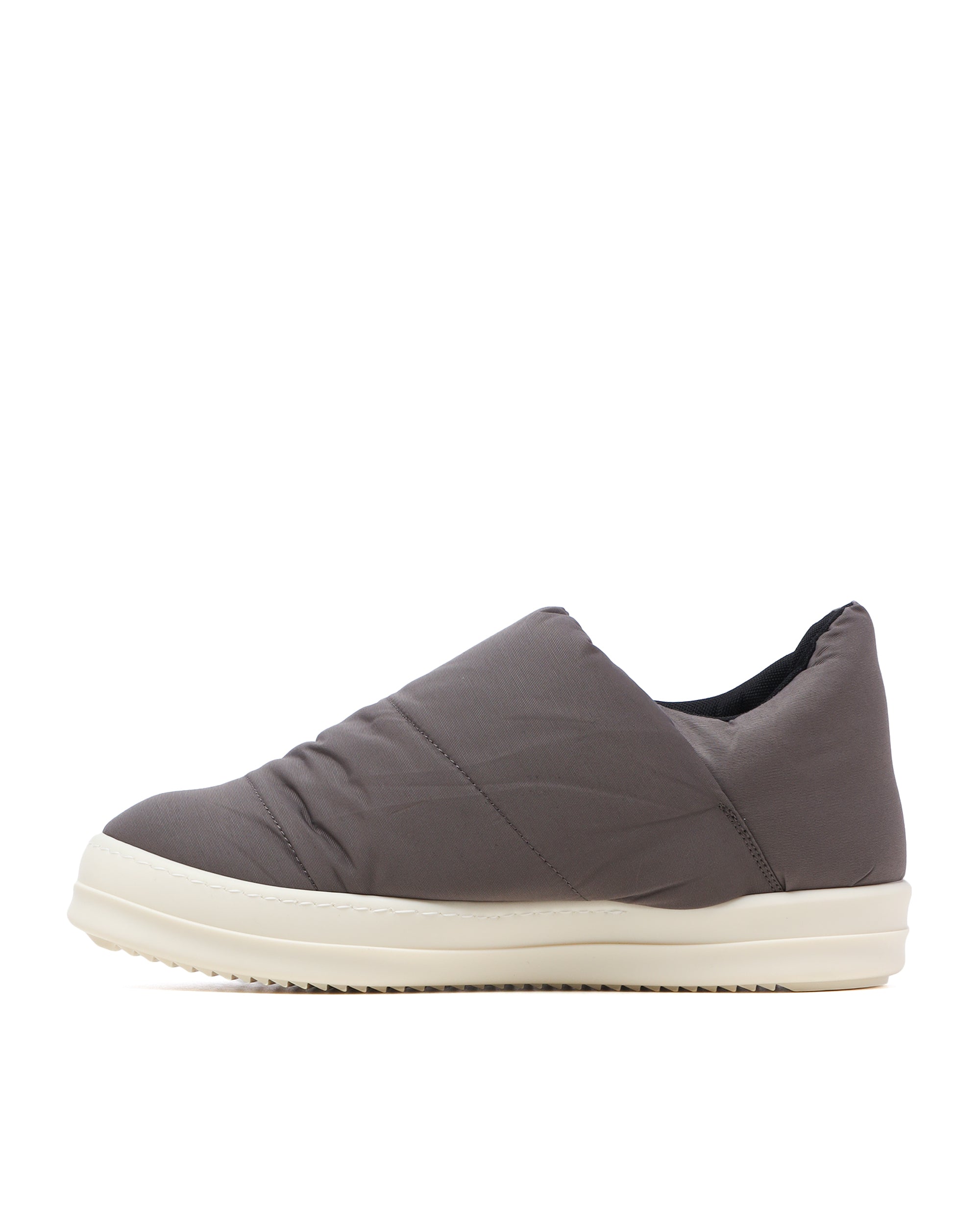 Puffer slip-on shoes