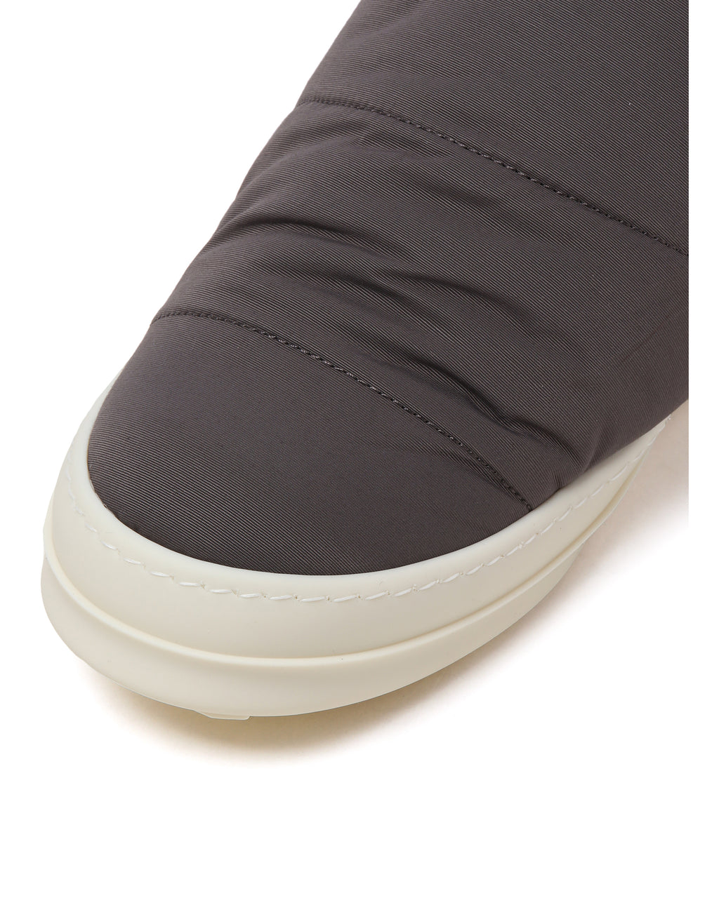 Puffer slip-on shoes