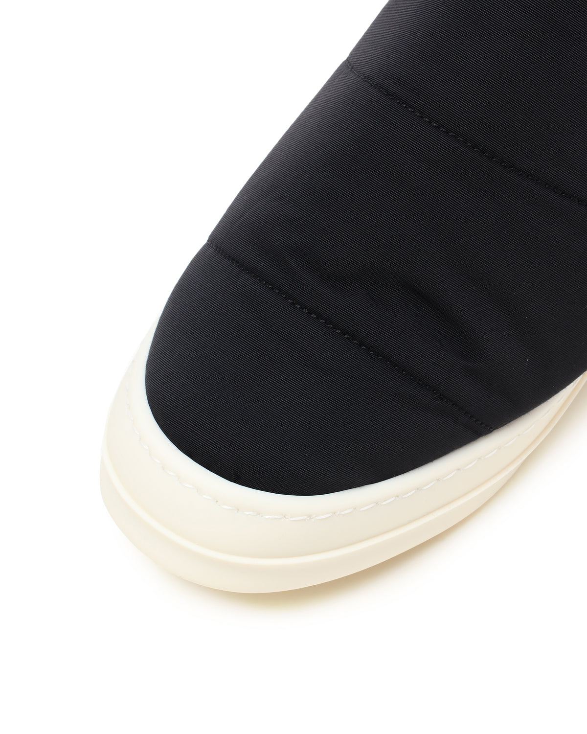 Puffer slip-on shoes