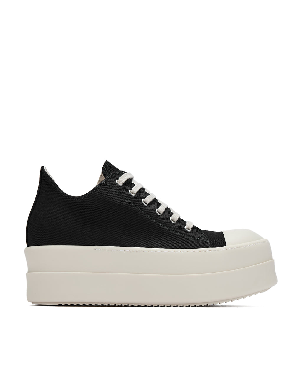 Mega bumper low sneaks