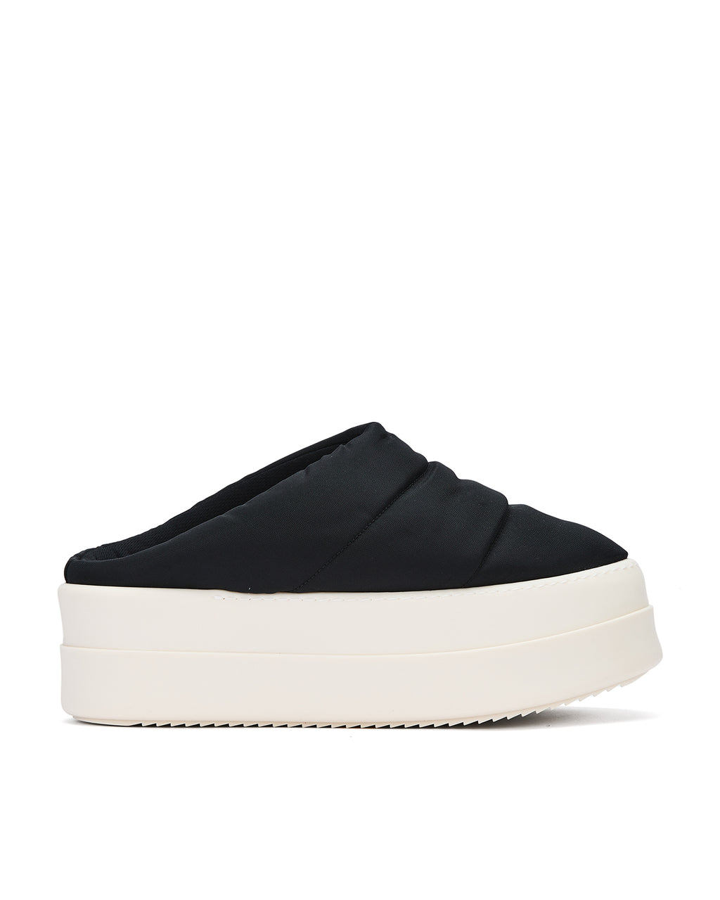 Mega Bumper slip on sneakers