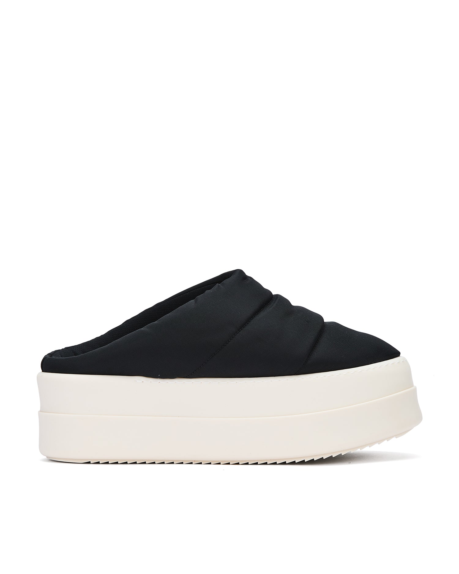 Mega Bumper slip on sneakers