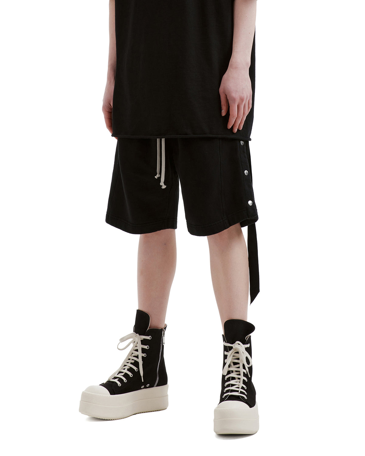 Stud shorts