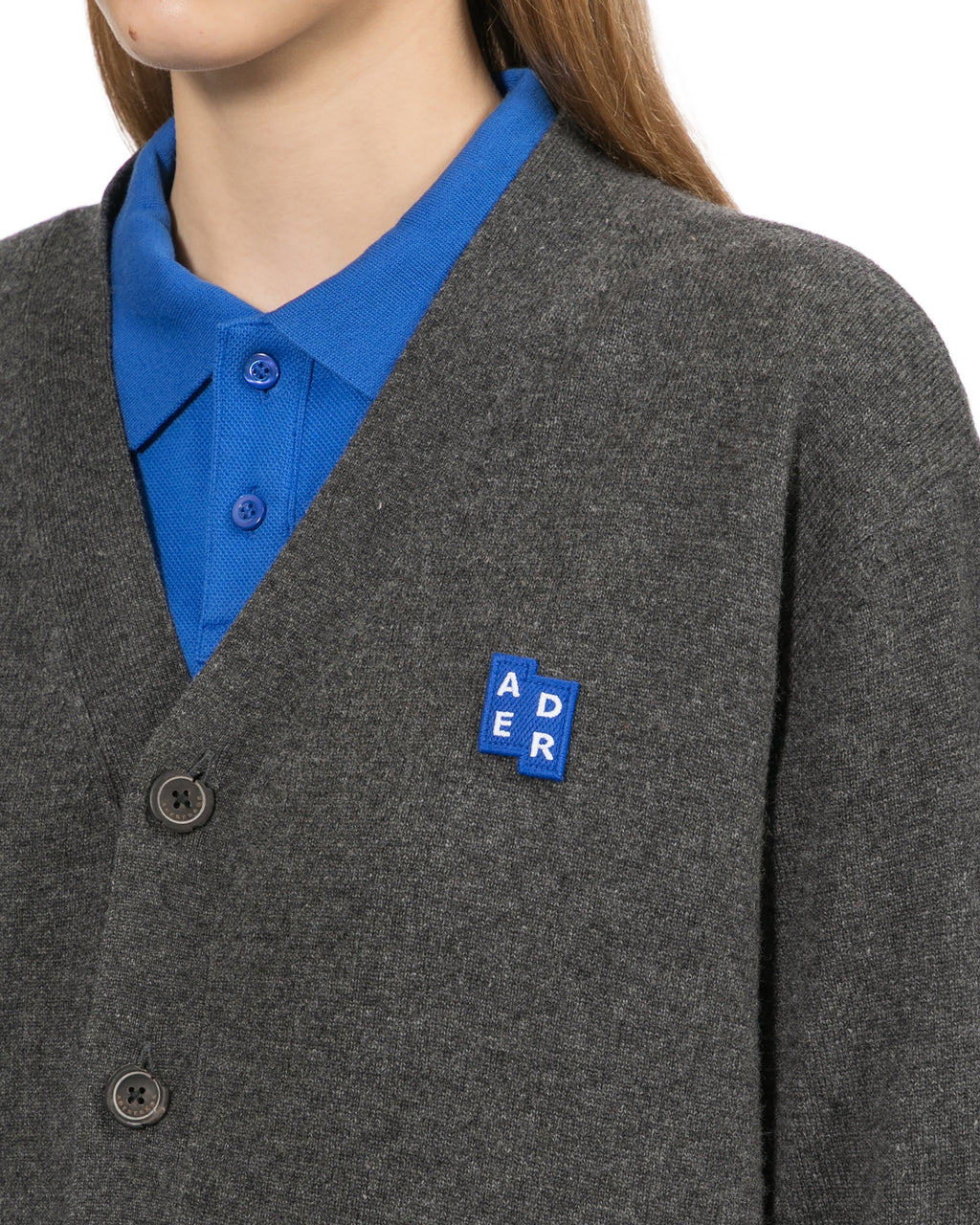 Significant V-neck buttoned cardigan