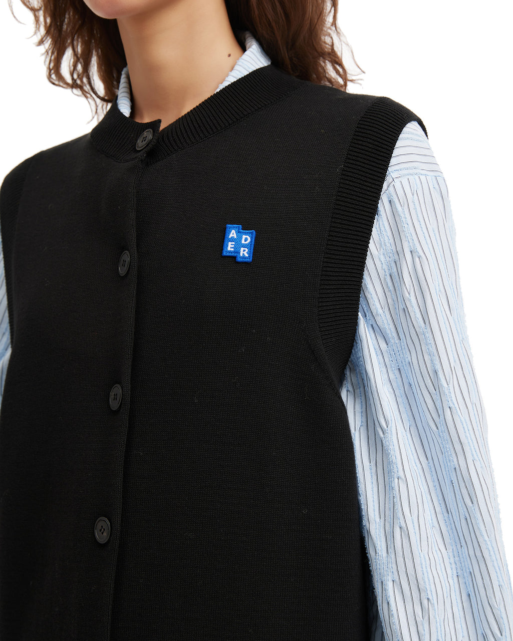 Significant tag knit vest 02