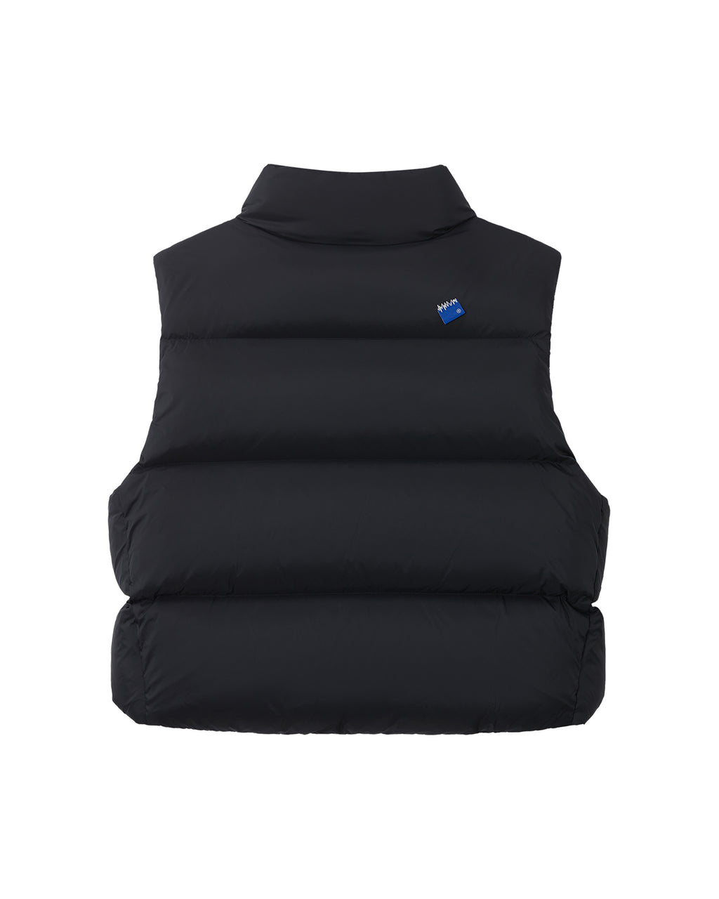 Significant tag puffer vest 01