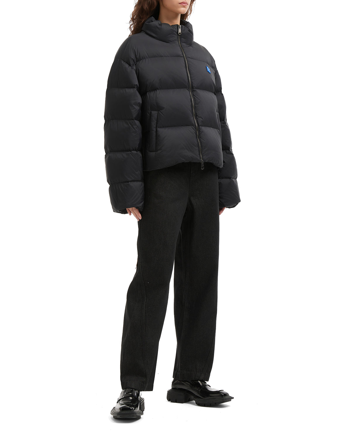Significant tag puffer jacket 01