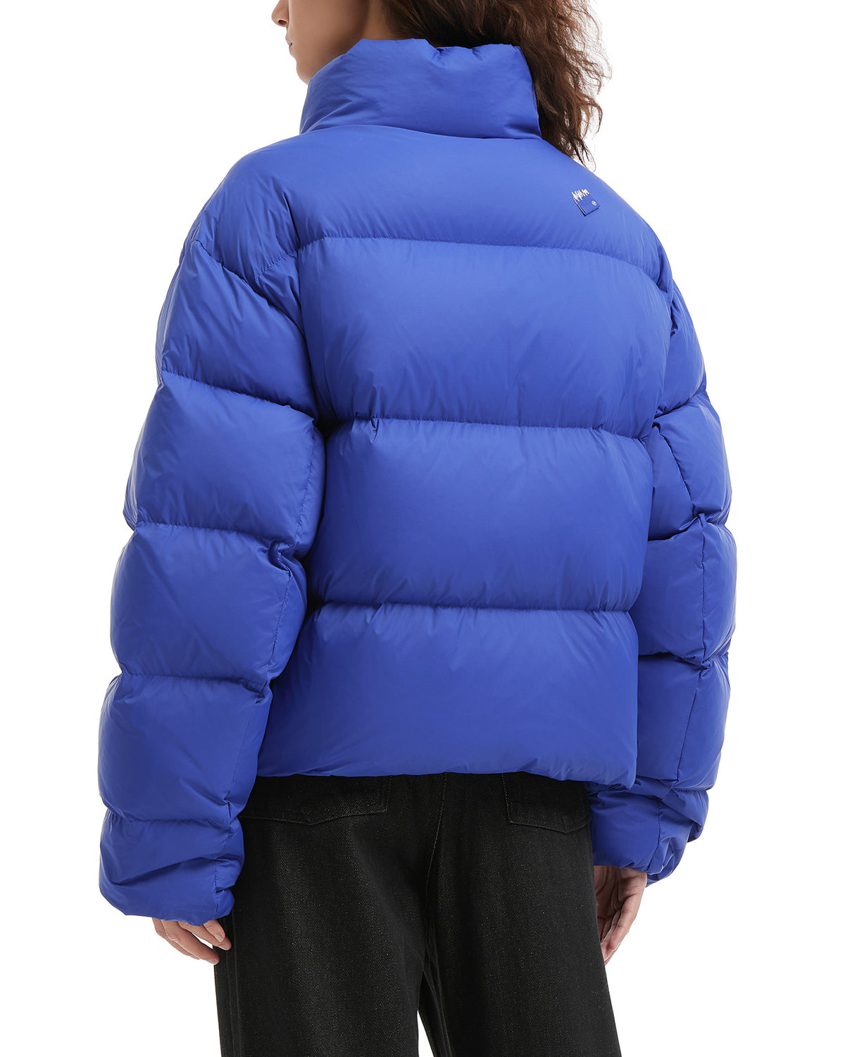 Significant tag puffer jacket 01
