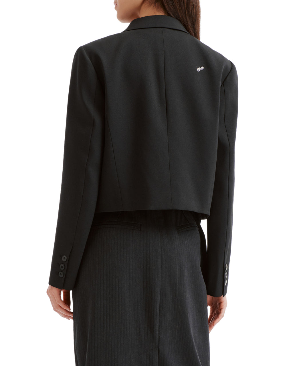 Significant tag cropped jacket