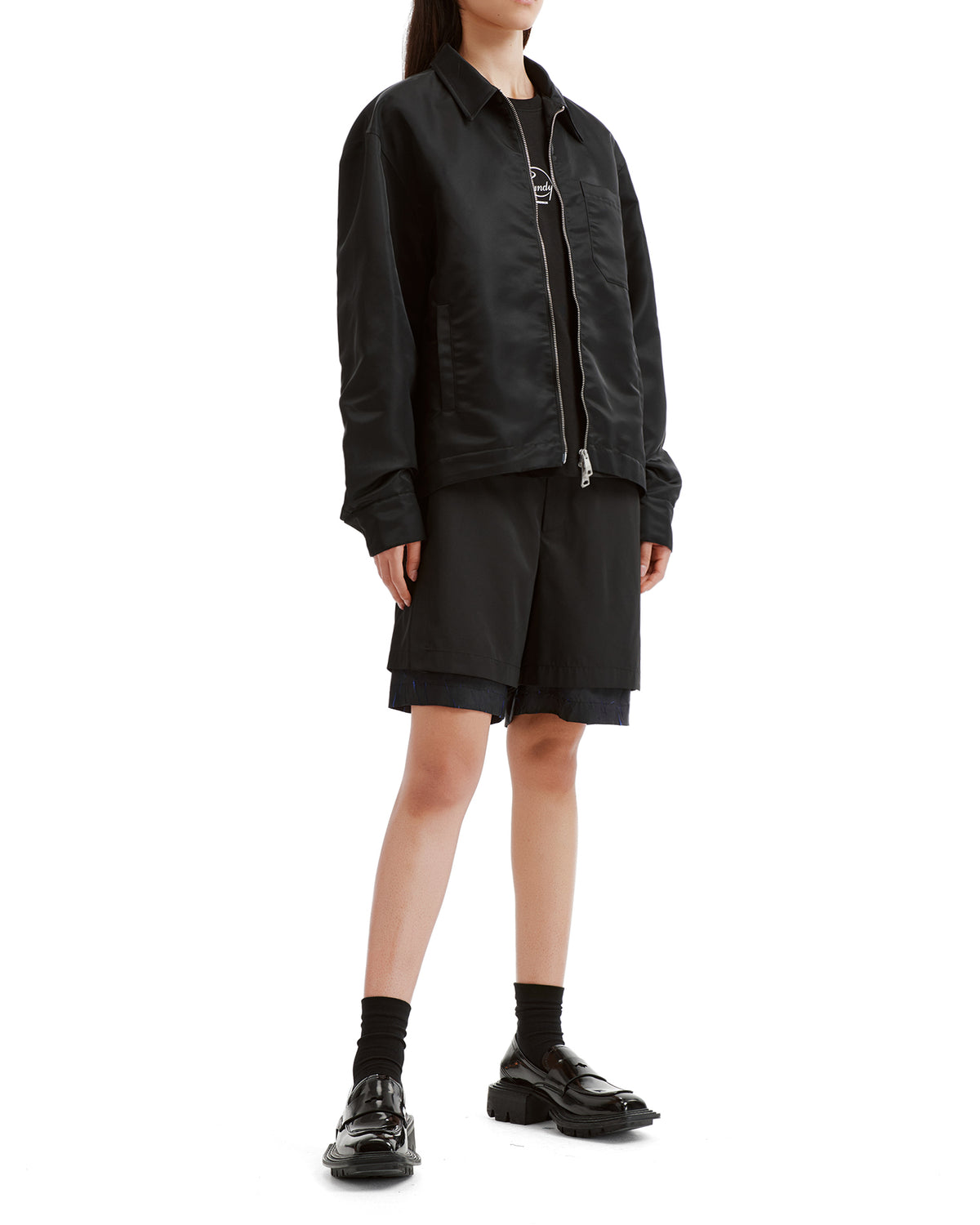 Significant tag zip-up jacket