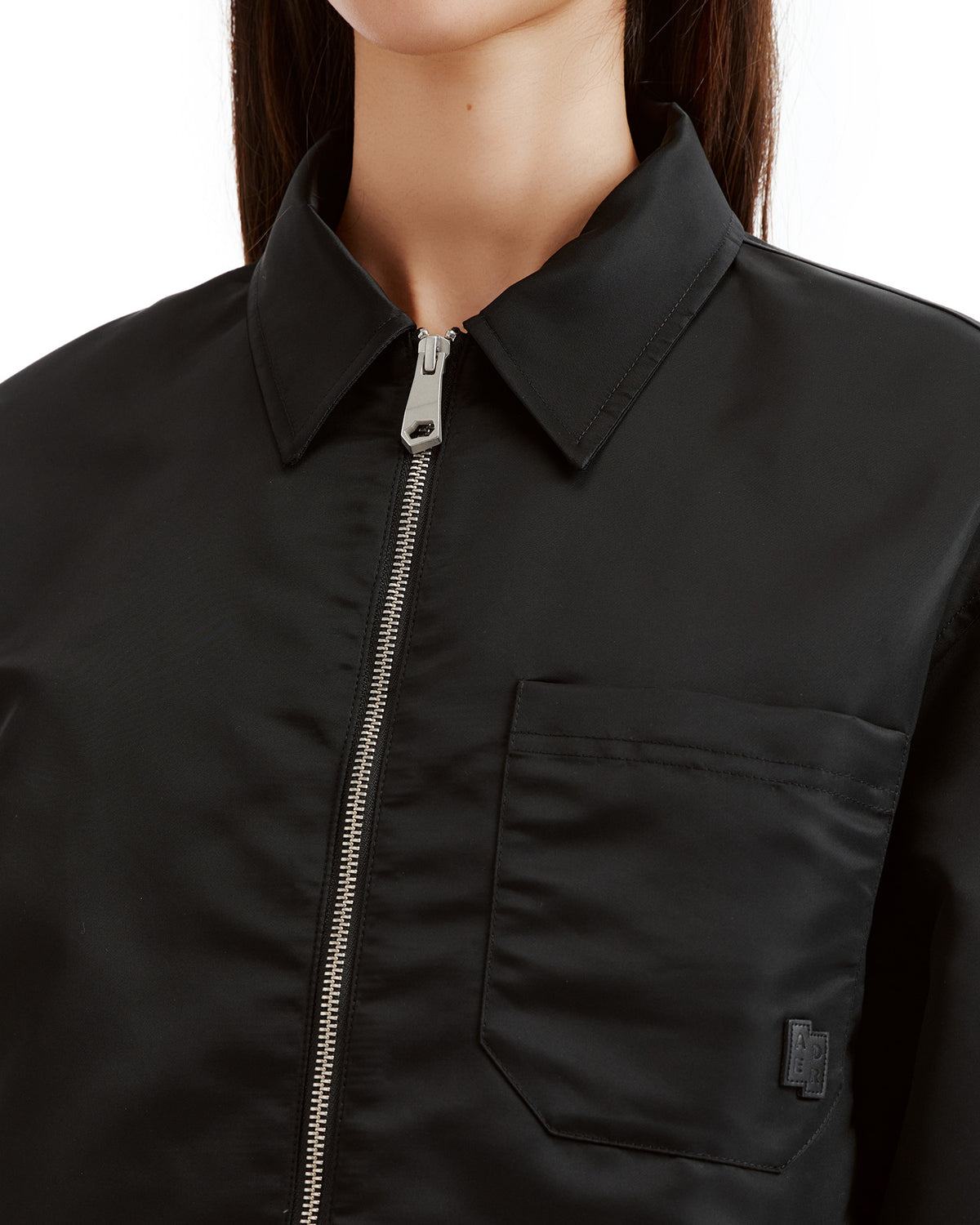 Significant tag zip-up jacket