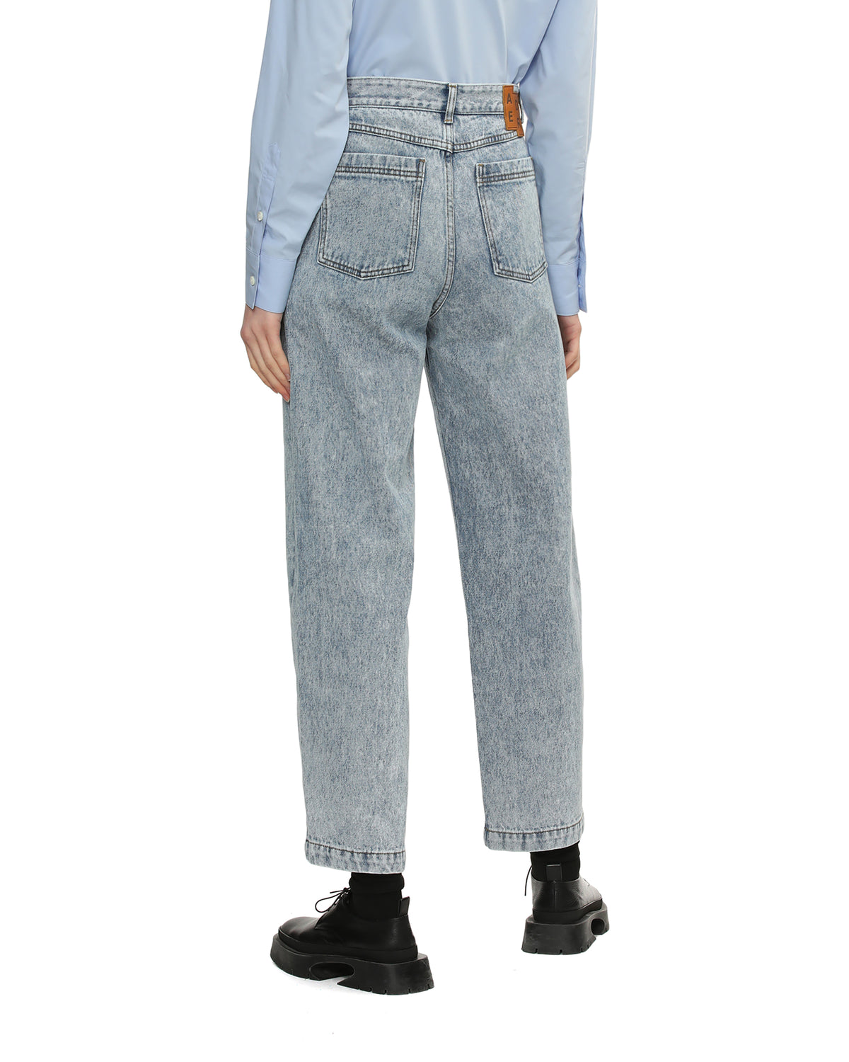 Straight jeans