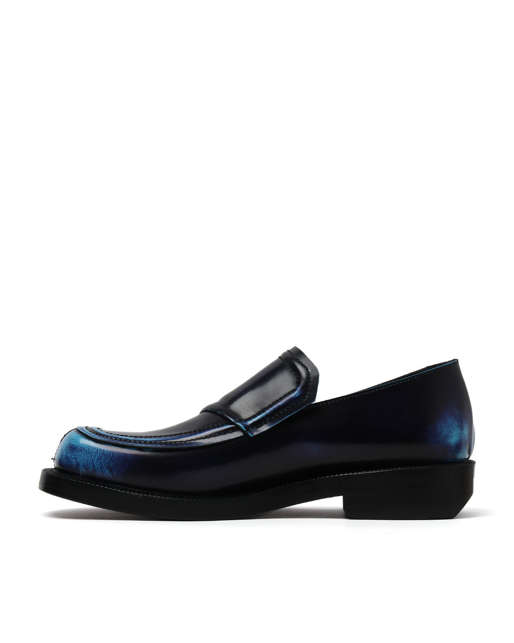 Curve; LF00 loafers