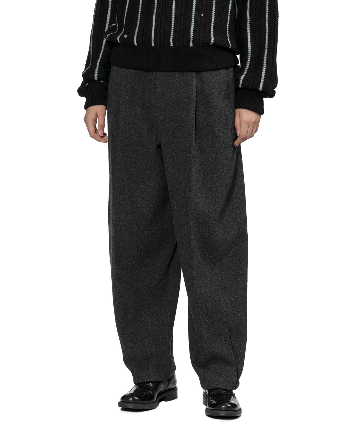 Pleated cropped pants