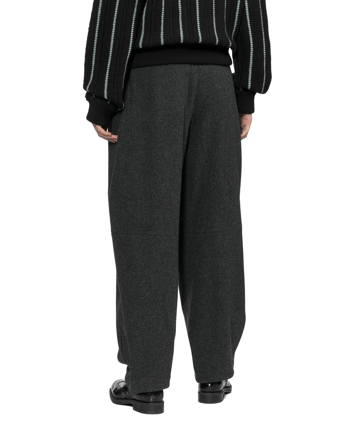 Pleated cropped pants