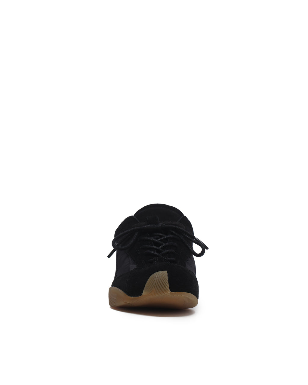 Skid sneakers