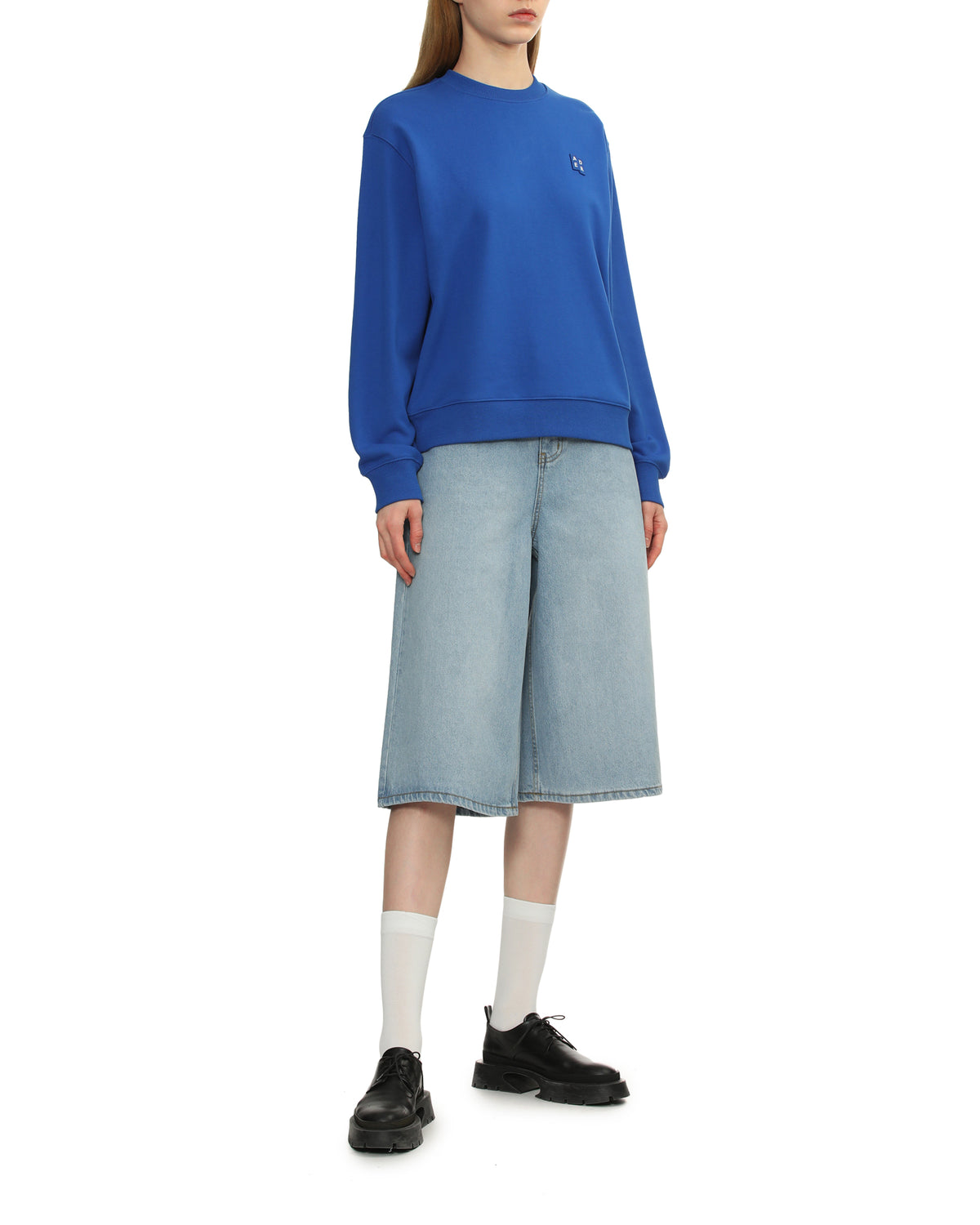 Logo sweater
