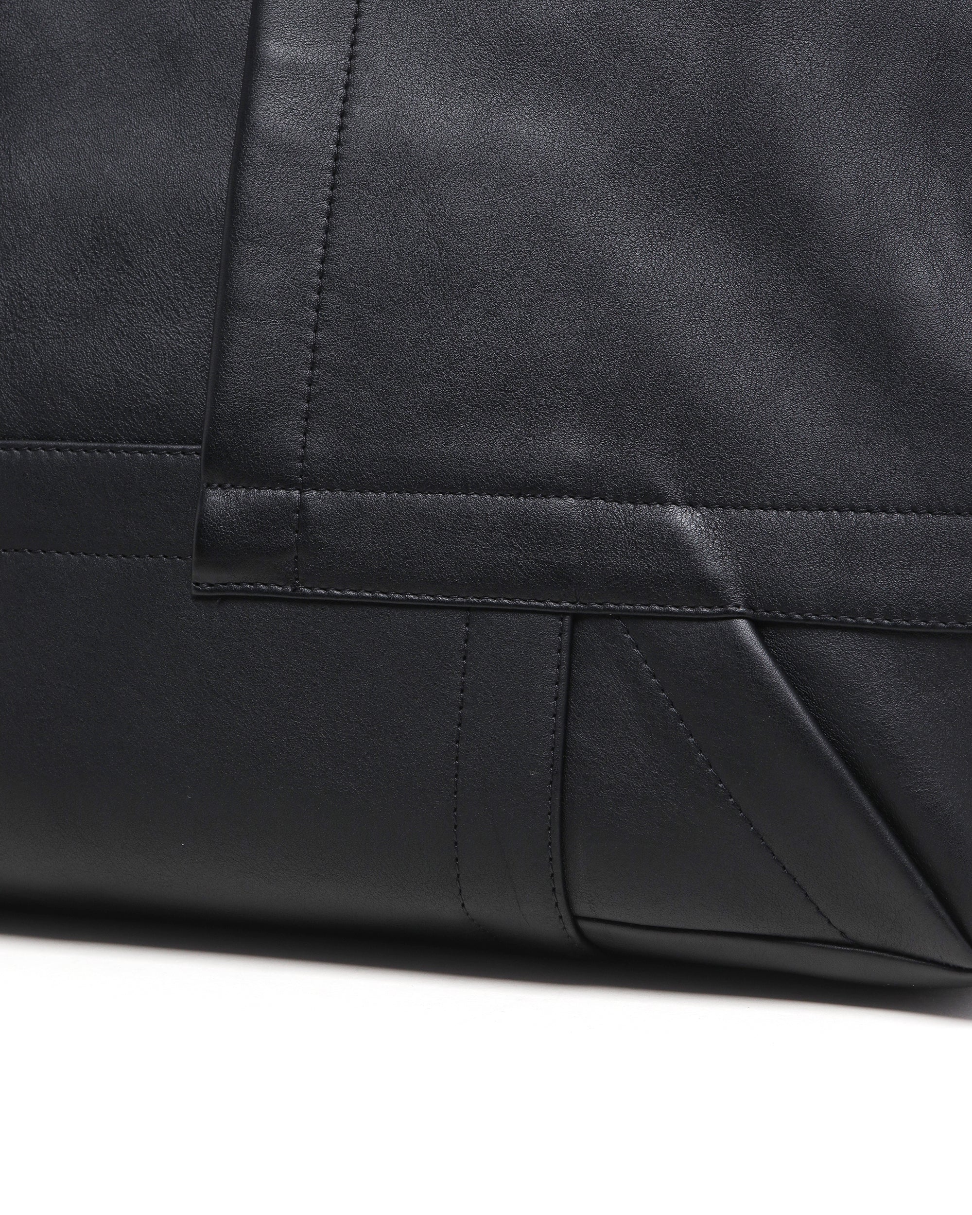 Leather tote