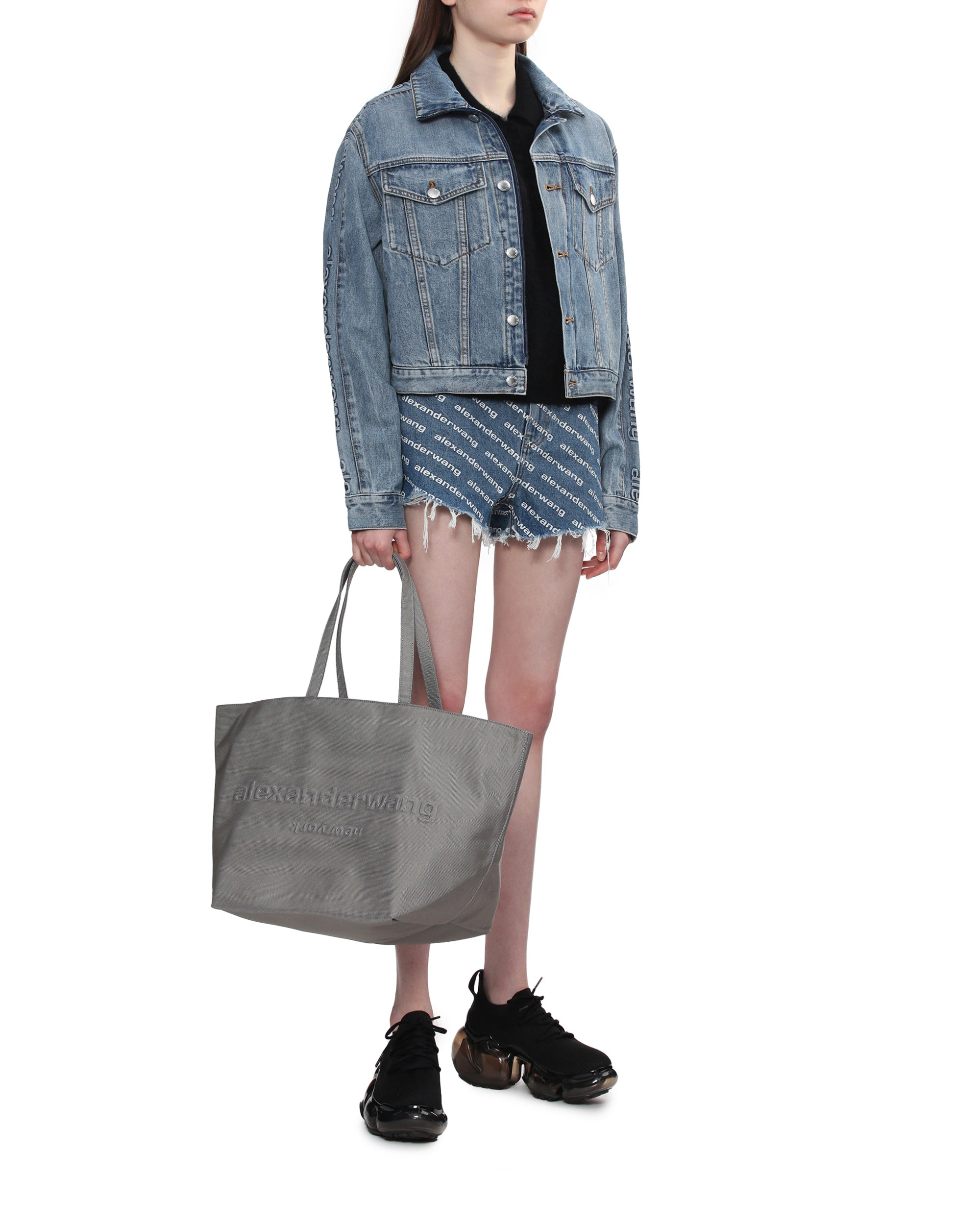 Logo tote bag
