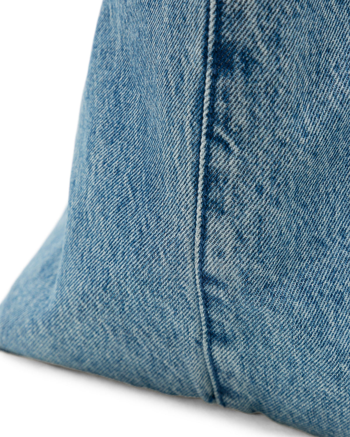 Punch tote bag
