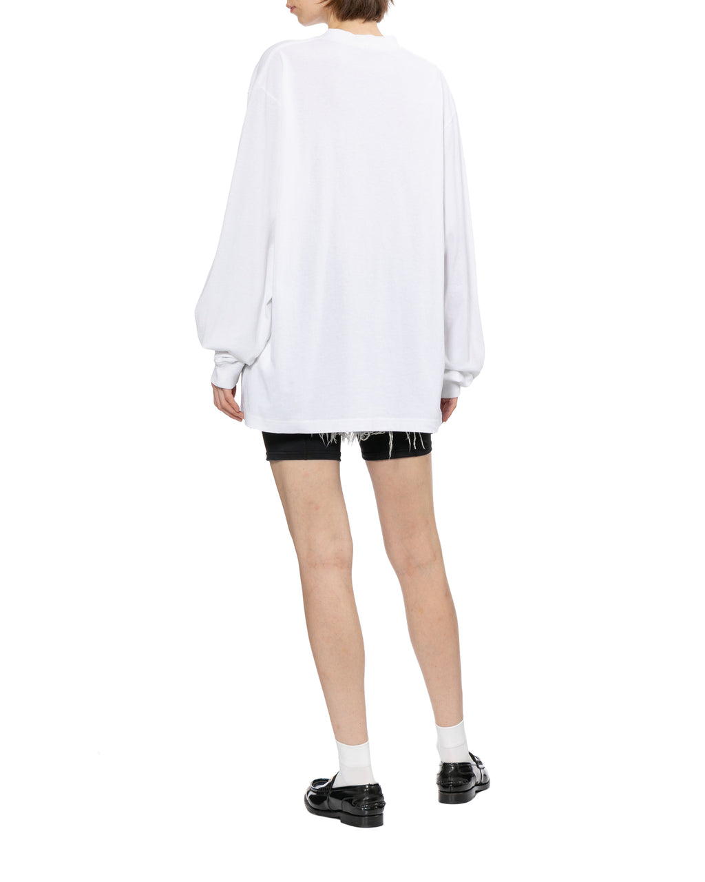 Oversized long-sleeve tee