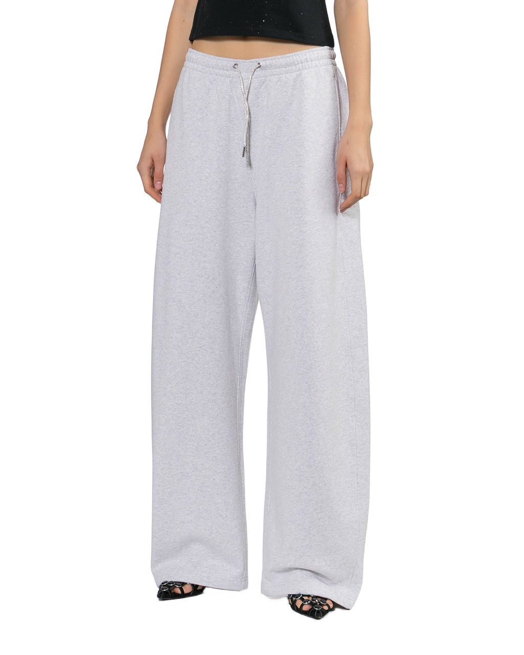Wide-leg pants