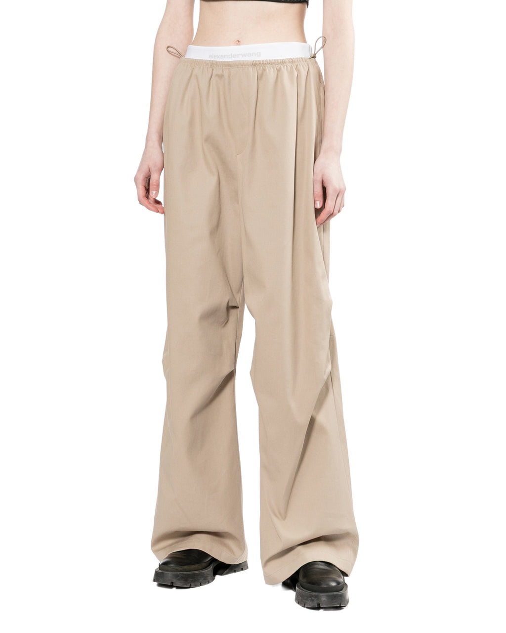 Wide-leg pants