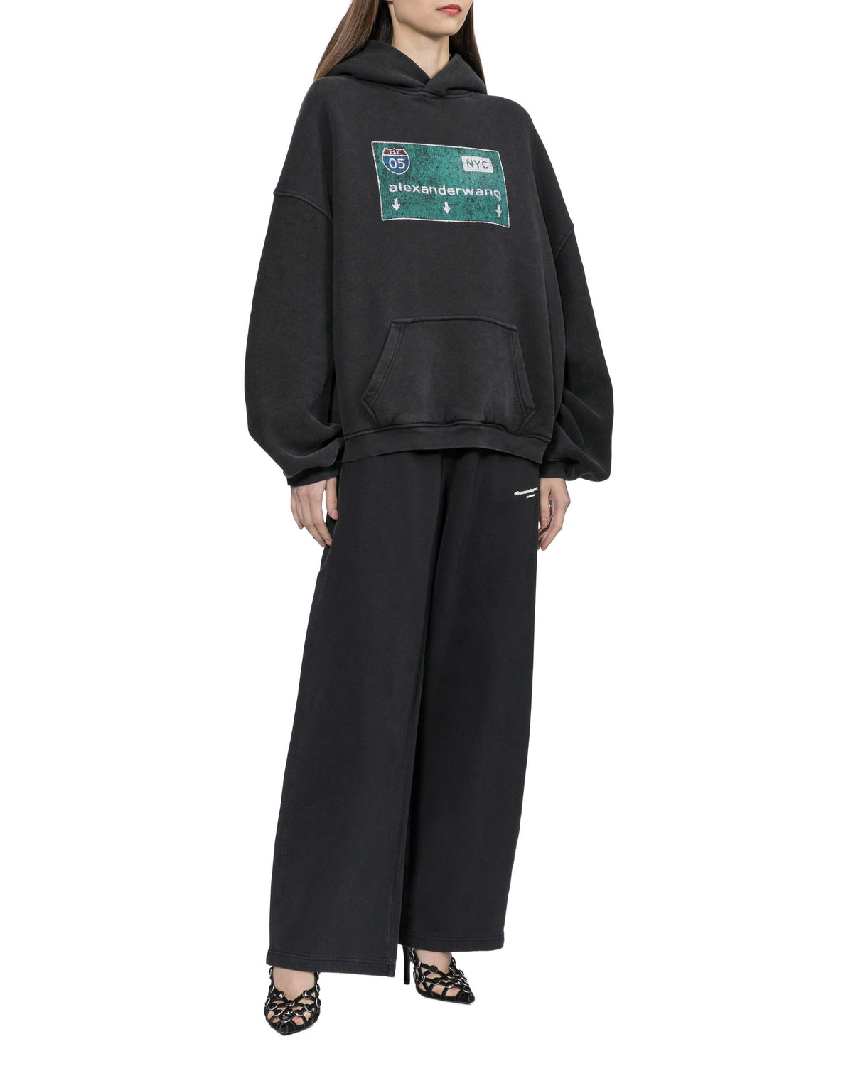 Wide-leg pants