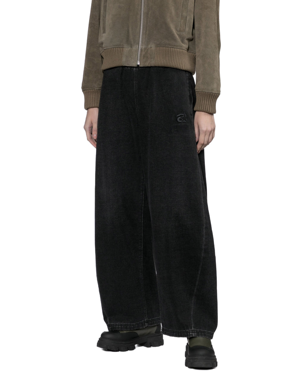 Elastic waist wide-leg trousers