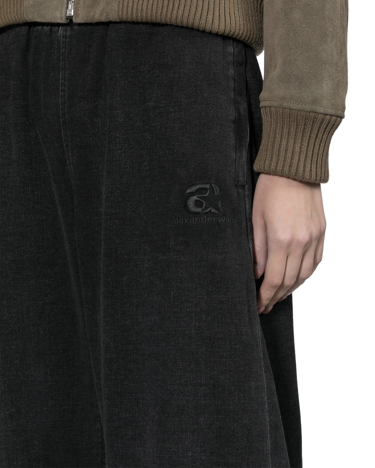 Elastic waist wide-leg trousers
