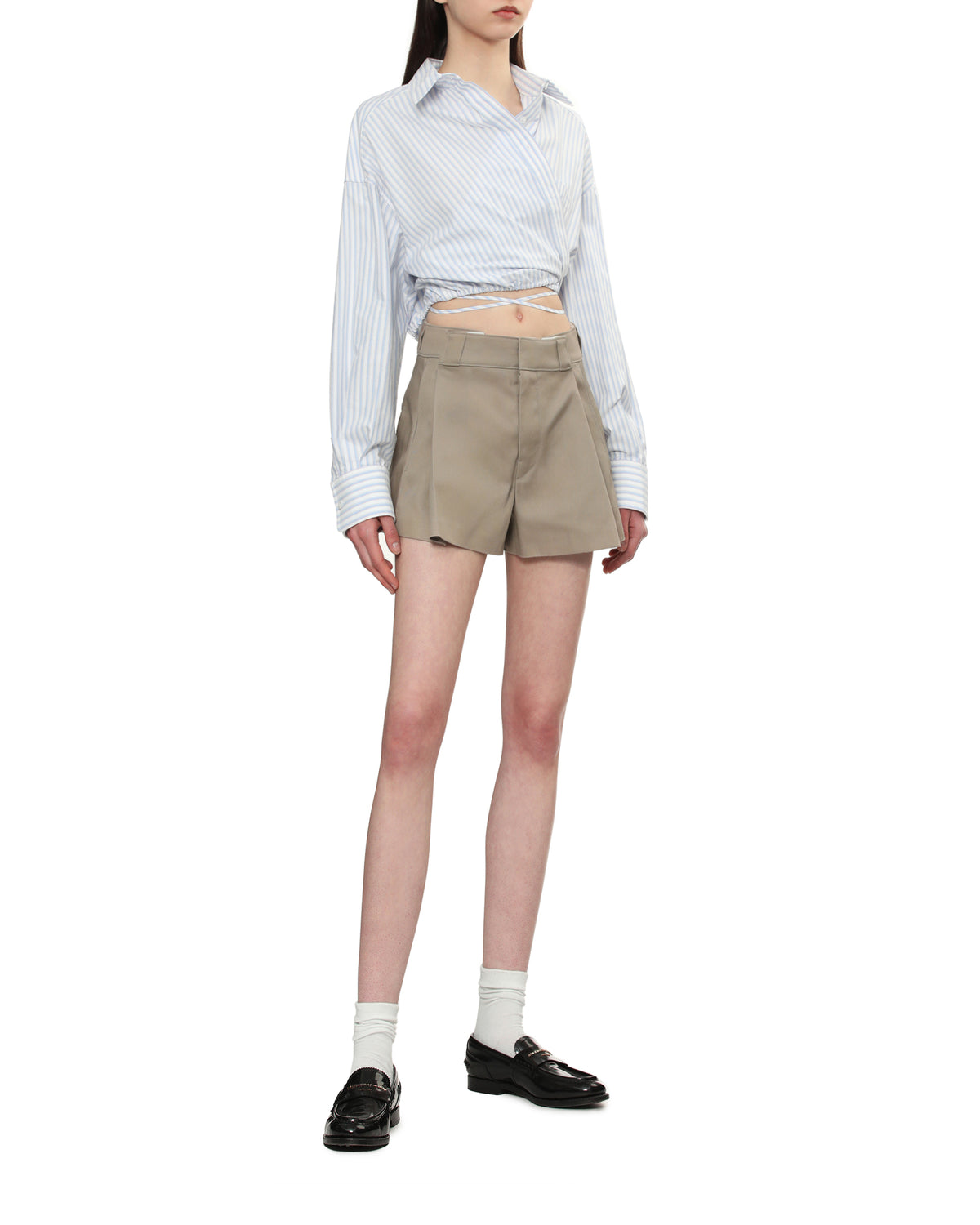 Box-pleated workwear-inspired shorts