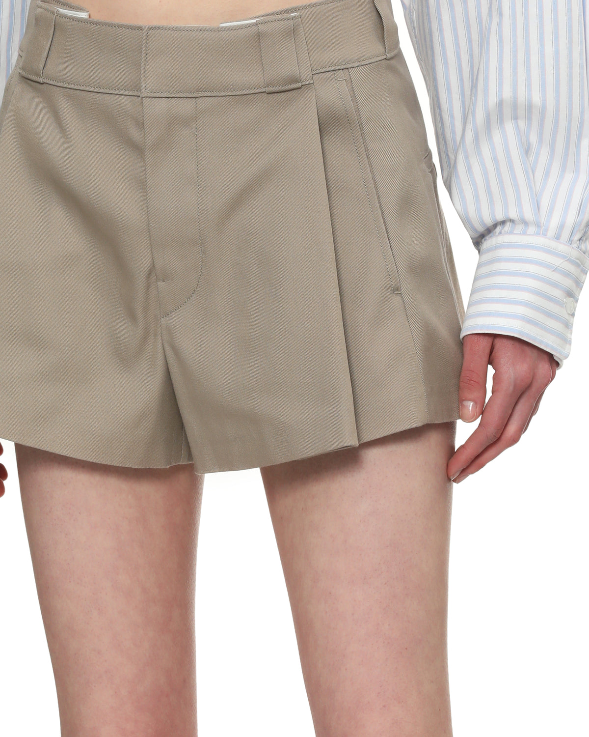 Box-pleated workwear-inspired shorts